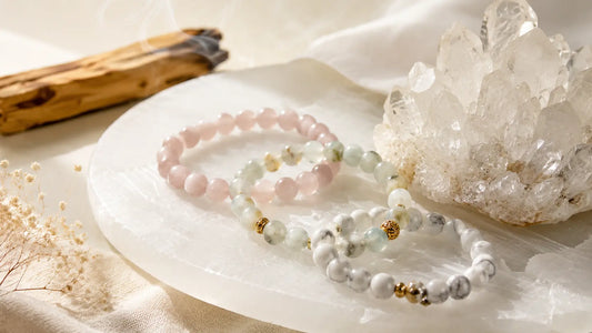 Rituel de purification et de rechargement des pierres naturelles pour l'été